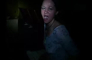XXX Triple blowjob dari brunette kecantikan video sex nenek nenek