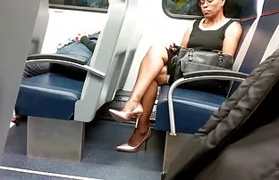 XXX Bubble MILF memiliki seks video sex artis korea lesbian dengan pembantu rumah tangga panas.