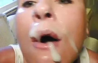 XXX Pria brutal menjilat vagina video sex di kantor gadis tercintanya