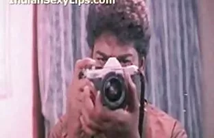 XXX Driller video sex bergerak telah mengebor anggota yang agak besar di dalam lubang sempit kekasihnya yang tercinta