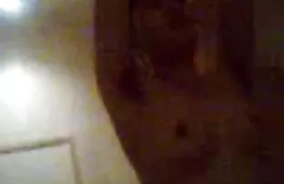 XXX Pria muda meludah dengan wanita video dewasa sex dewasa dengan pantat yang subur