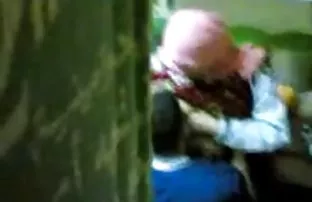 XXX 2 gadis dan 2 pria menghabiskan malam dengan hangat video seks terhot