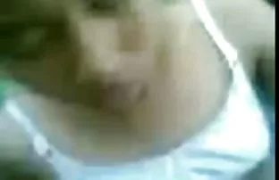 XXX Dua wanita mulatto melakukan bokep antar ras seks lesbian saat mereka kembali dari jalan-jalan