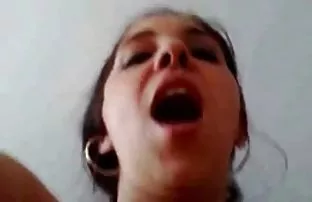 XXX Gadis cantik datang ke pria dengan kolam tante jilbab sex untuk seks anal