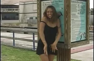 XXX Pelacak lokal meniduri Kate England di alam liar video sex psk
